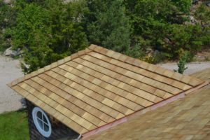wood-roofing-shingle-windsor-colorado